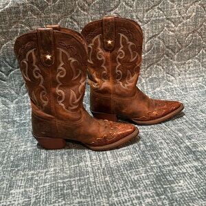 Girl’s Tony Lama Boots.  Worn once. Size 1.